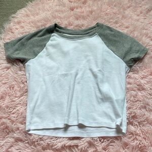 Hollister Must Have Grey and White Baby Tee🤍🩶
